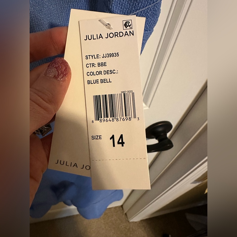 🆕 Julia Jordan dress - Picture 4 of 5